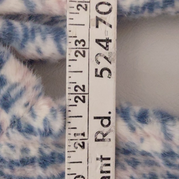 Katy Did Women’s Medium Pullover Hoodie Sweater Pink Blue Faux Fur Heavy Quality - Picture 8 of 9